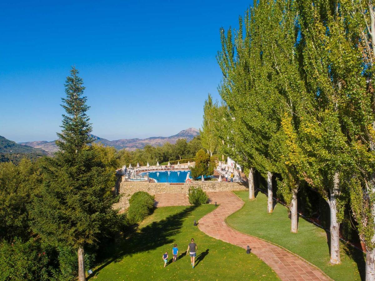 Hotel Fuerte Grazalema Exterior photo